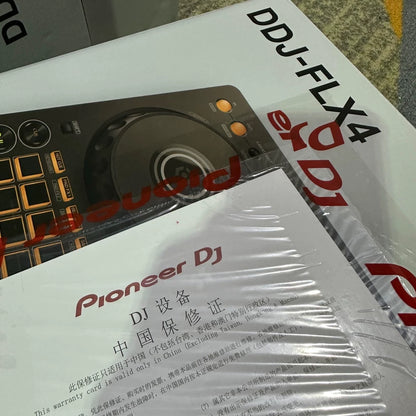 Pioneer DJ DDJ-FLX4 DJ Controller – source photograph 3