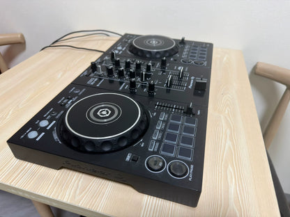 Pioneer DDJ-400 – Used Two-Channel DJ Controller