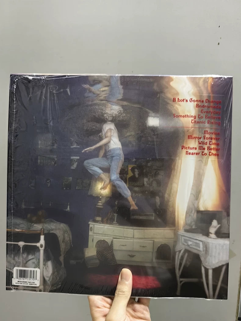 Weyes Blood – Titanic Rising Vinyl Me, Please Rainbow Vinyl LP