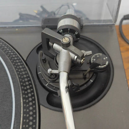 Technics SL-1210MK2 Direct-Drive DJ Turntable – Black – image 5
