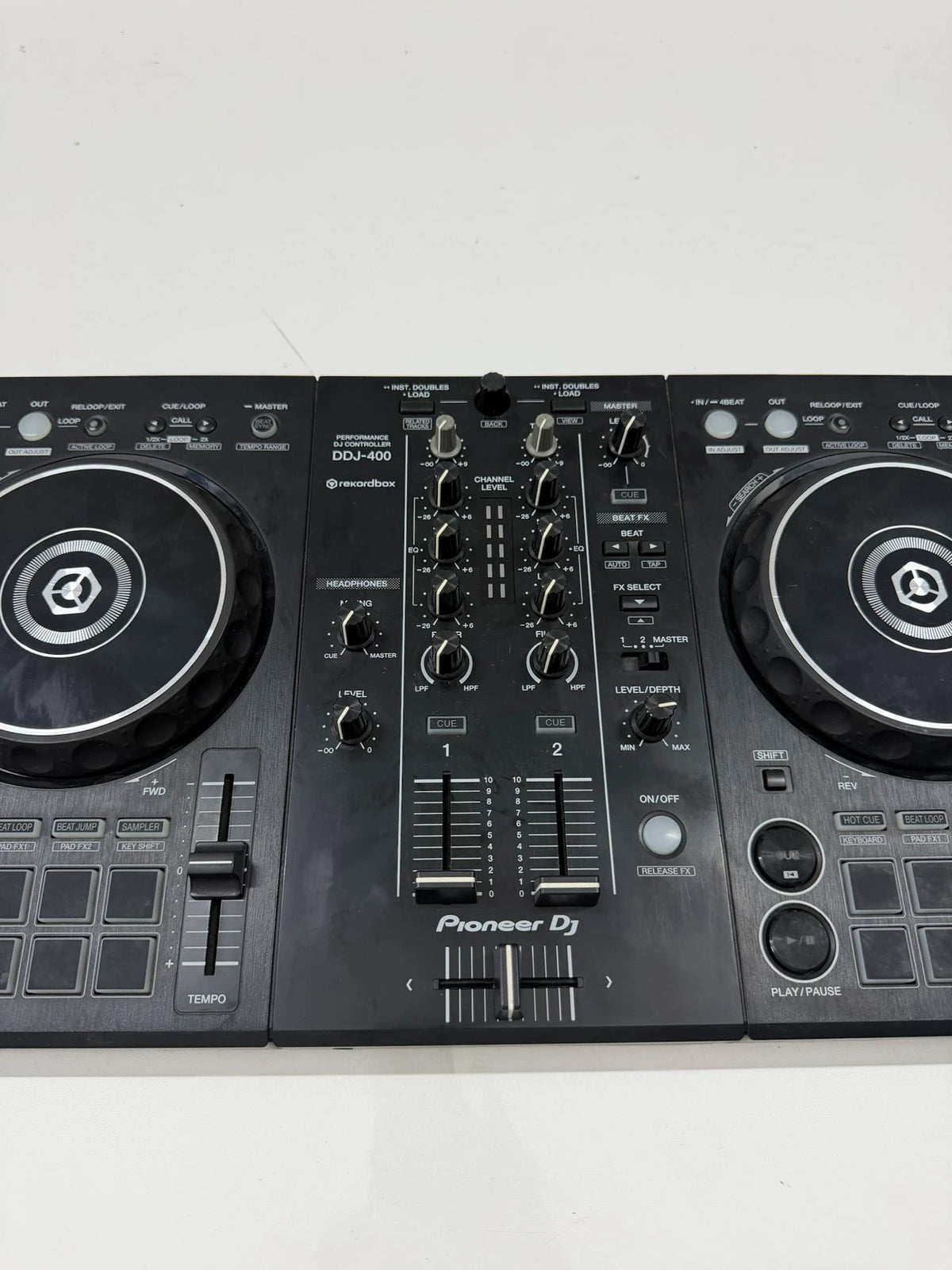 Pioneer DJ DDJ-400 – Used DJ Controller – actual item photograph 3