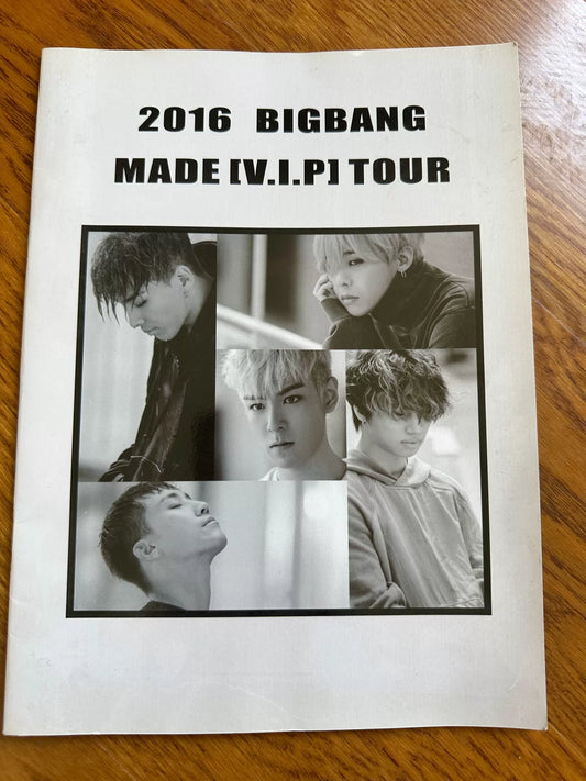 BIGBANG – 2016 Concert Tour Photo Book & Sticker Set — front view