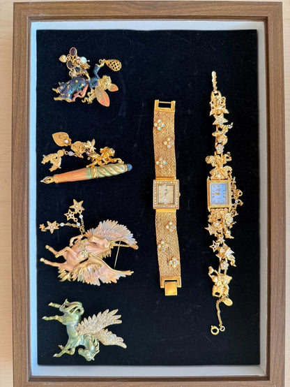 Kirks Folly Vintage Watch & Brooch Collection — main view