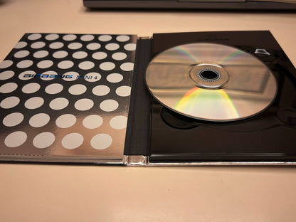 BIGBANG Mini 4 disc and packaging