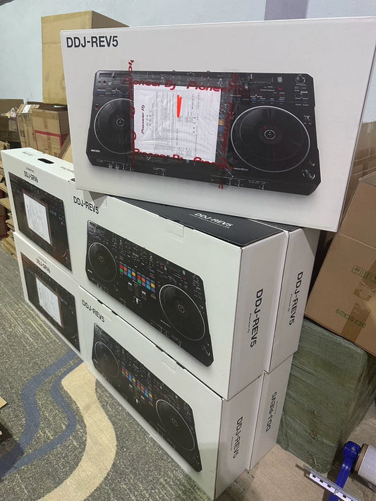 Pioneer DJ DDJ-REV5 DJ Controller – source photograph 3