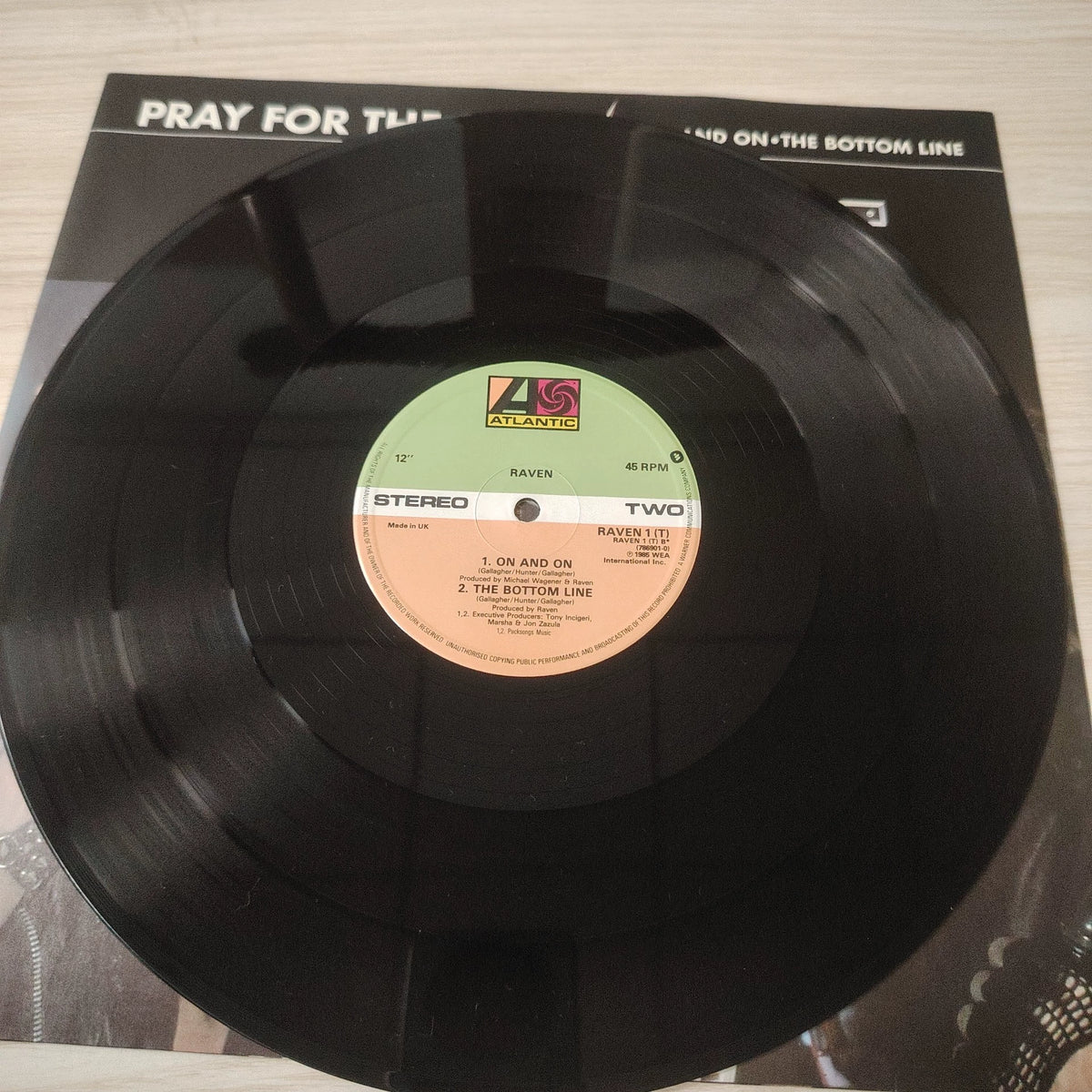Raven – Pray For The Sun; actual item detail