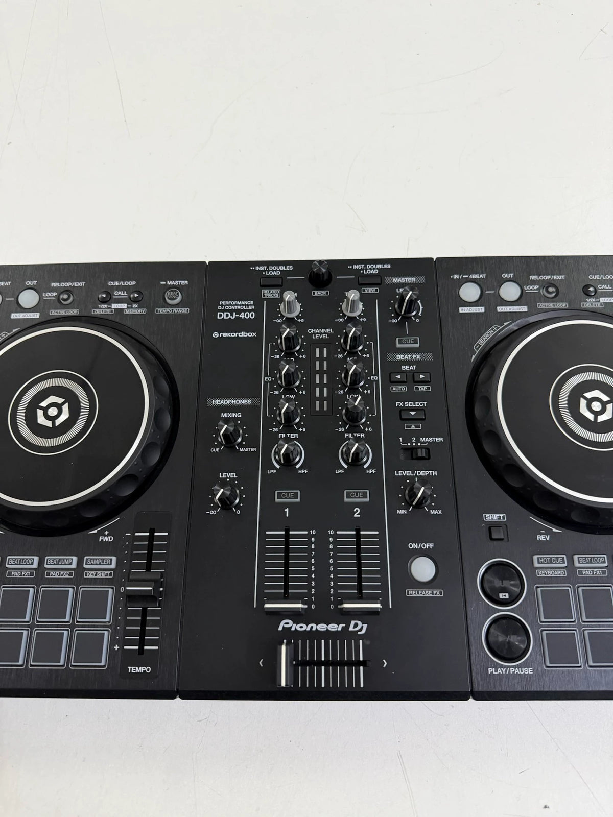 Pioneer DJ DDJ-400 – Used DJ Controller – actual item photograph 3