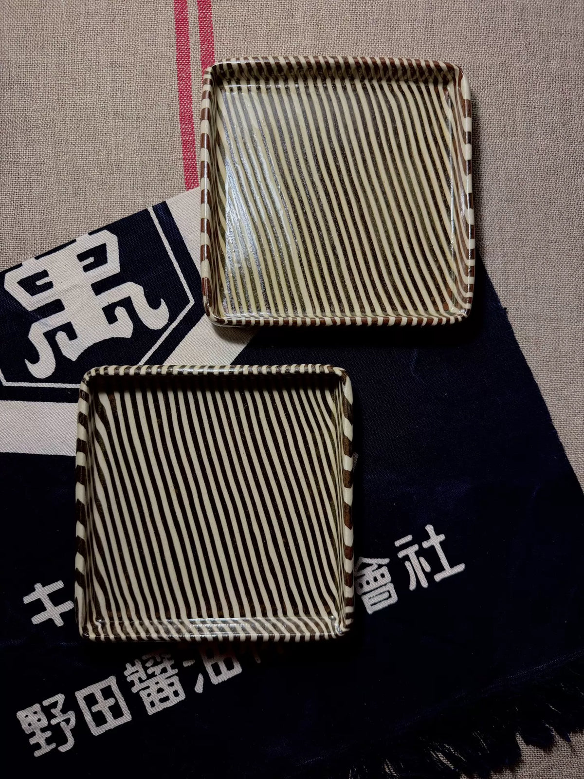 Yusuke Aida – Oshino-Kiln Nerikomi Square Plate — original seller image 5