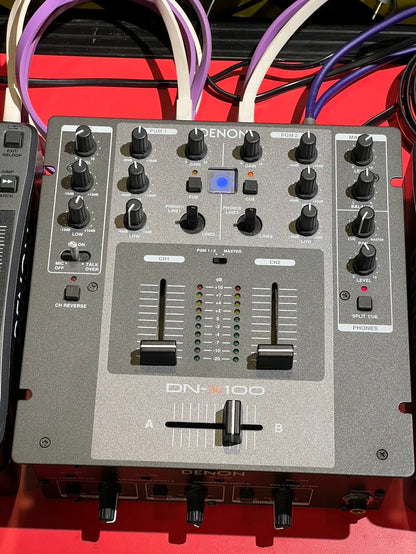 Denon DN-S1000 Players and DN-X100 Mixer – DJ System – source photograph 6