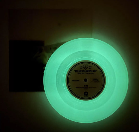 Sabrina Carpenter – Please Please Please – Glow-in-the-Dark Vinyl 7-inch (LP)