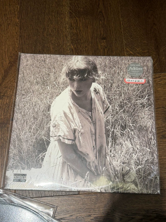 Taylor Swift – Folklore Limited Edition Vinyl LP — Default Title