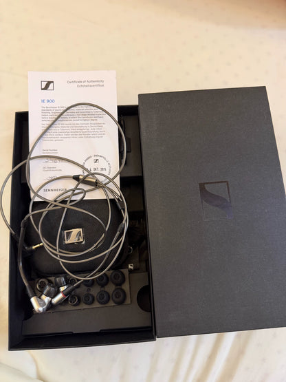 Sennheiser IE 900 In-Ear Headphones – photo 1