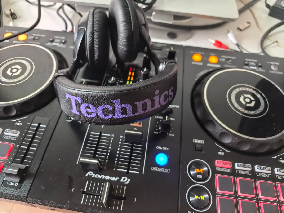 Technics RP-DJ1200 – Purple DJ Headphones – detail 7