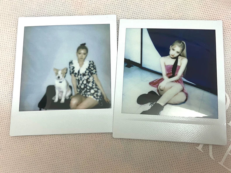 ROSÉ – rosie First-Press Polaroid Photocard – Red outfit version