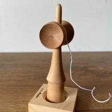 Yasuhiro Suzuki / More Trees – Apple Kendama