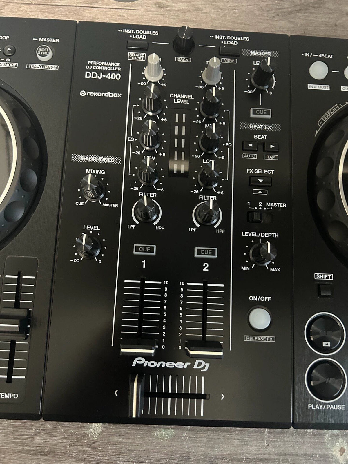 Pioneer DJ DDJ-400 – Used DJ Controller – actual item photograph 4