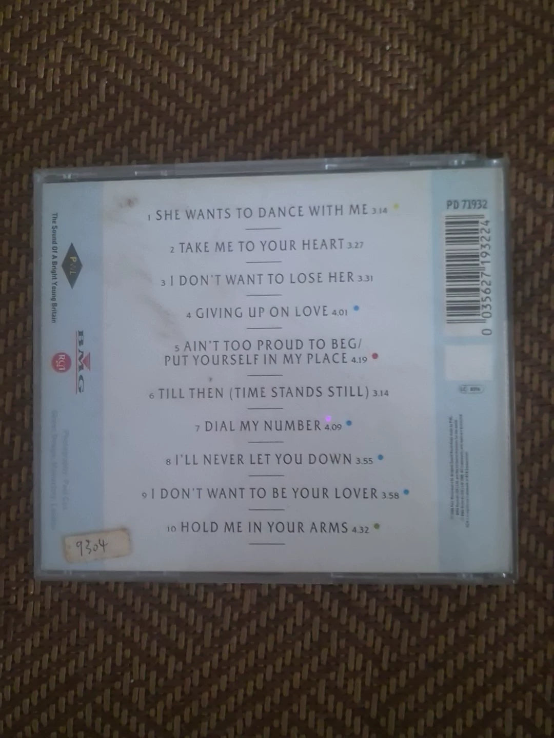 Rick Astley – Hold Me in Your Arms – European CD – detail 2