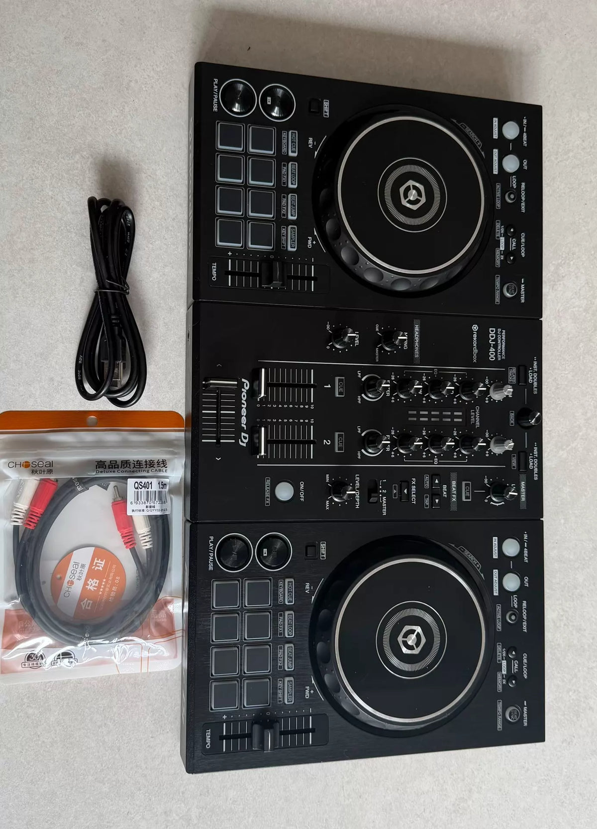 Pioneer DJ DDJ-400 – Used DJ Controller – actual item photograph 2