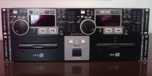 Denon D4500 MK2 Dual CD/USB DJ System – source photograph 2