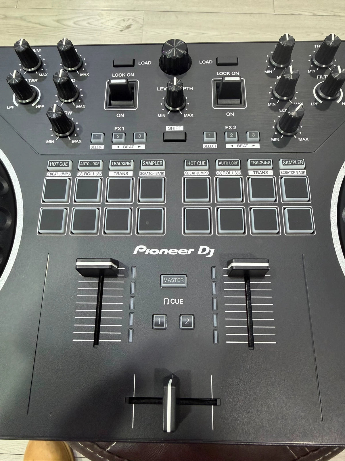 Pioneer DJ DDJ-REV1 Controller – Boxed Used Unit – actual item photograph 2