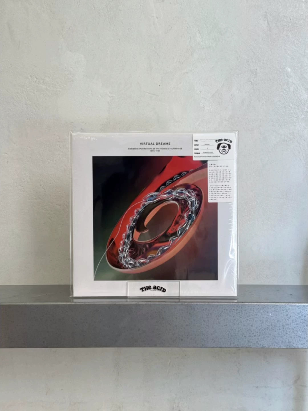 Various – Virtual Dreams: Ambient Explorations in the House & Techno Age 1993–1997 (3LP) – photograph 1