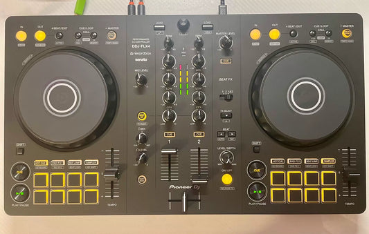 Pioneer DJ DDJ-FLX4 Controller – Used – actual item photograph 1