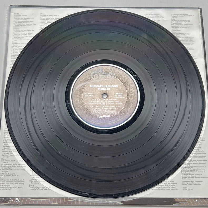 Michael Jackson – Thriller – 1982 US Vinyl with World Club Insert