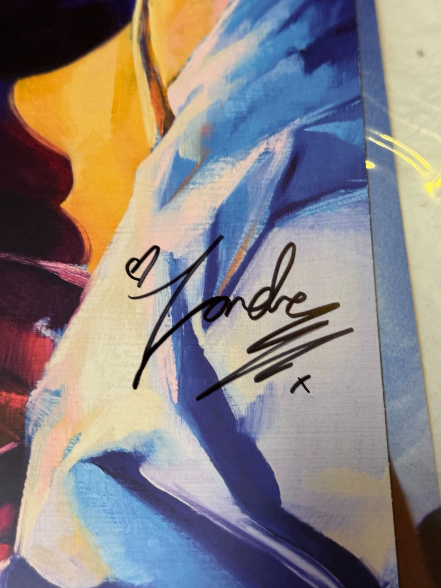 Lorde signed vinyl detail