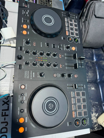 Pioneer DJ DDJ-FLX4 – Used DJ Controller – actual item photograph 1