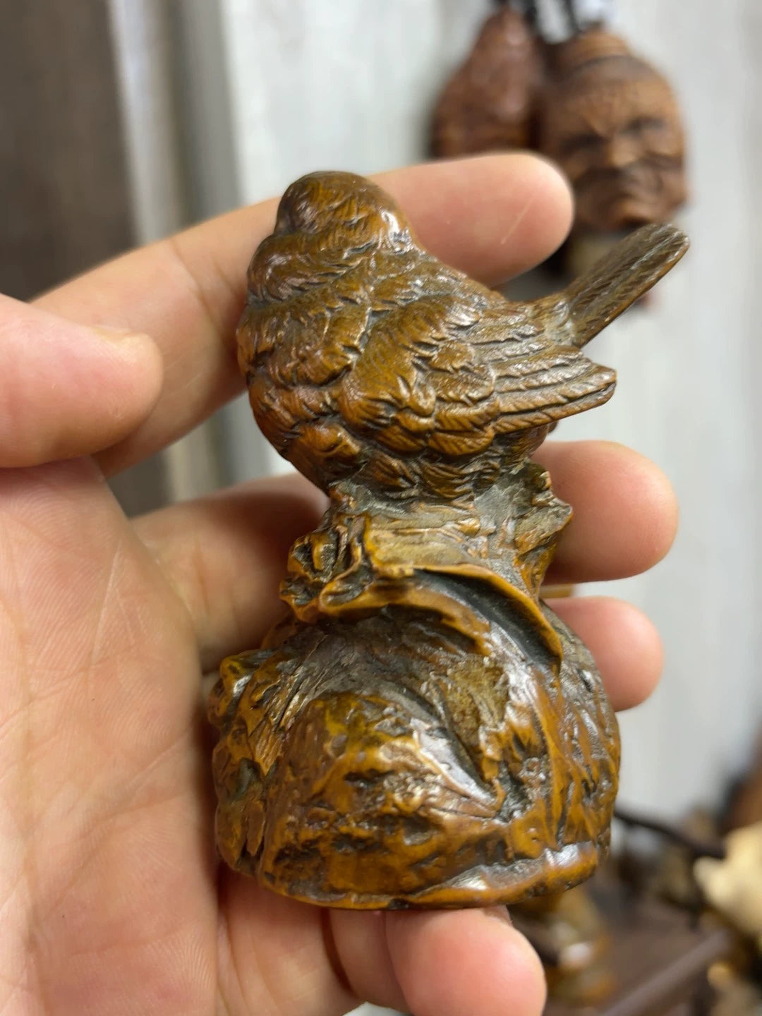 Carved Bird on Decorative Base, Seller-Listed Boxwood, 8 cm – photo 4