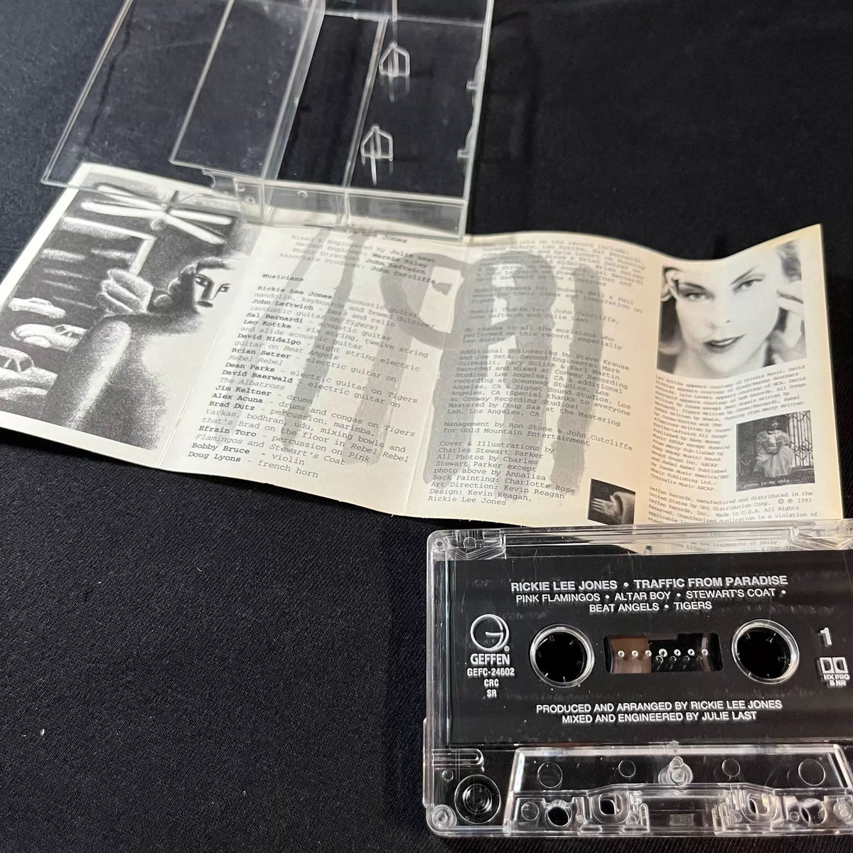 Rickie Lee Jones – Traffic from Paradise, US Edition (Cassette) – photo 5