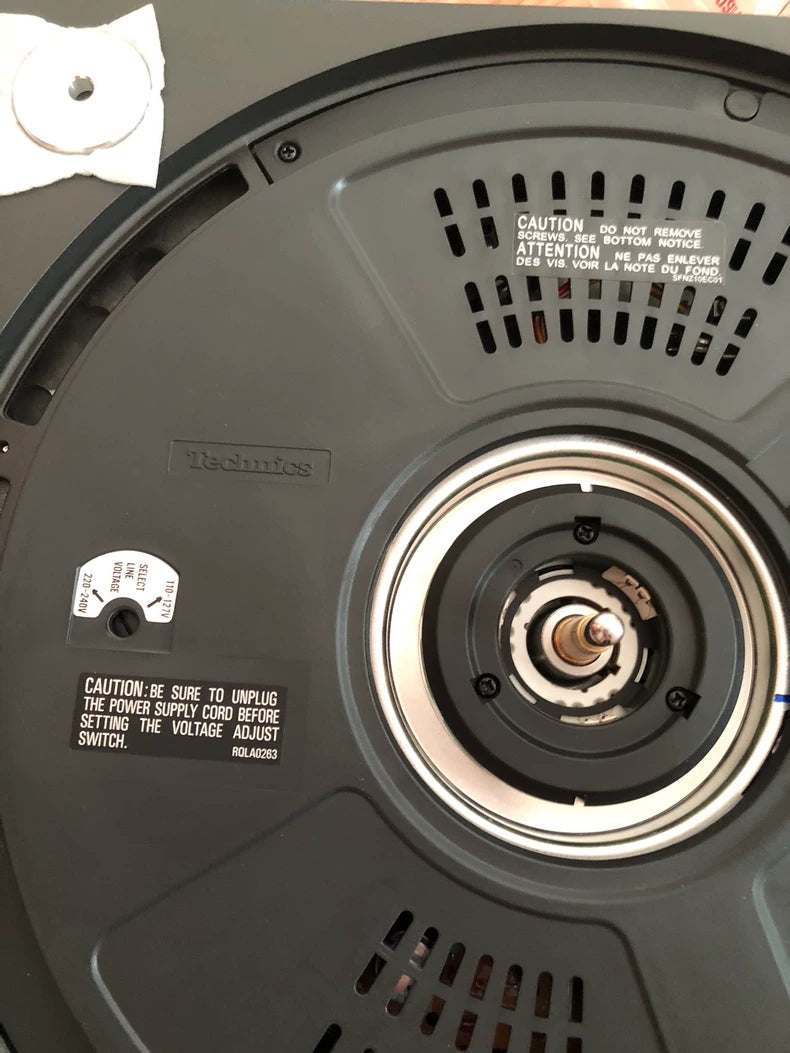 Technics SL-1210MK5 DJ Turntable – International Voltage – product view