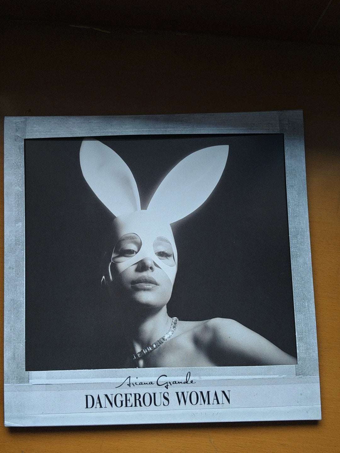 Ariana Grande – Dangerous Woman – 10th Anniversary White-in-Clear 2LP