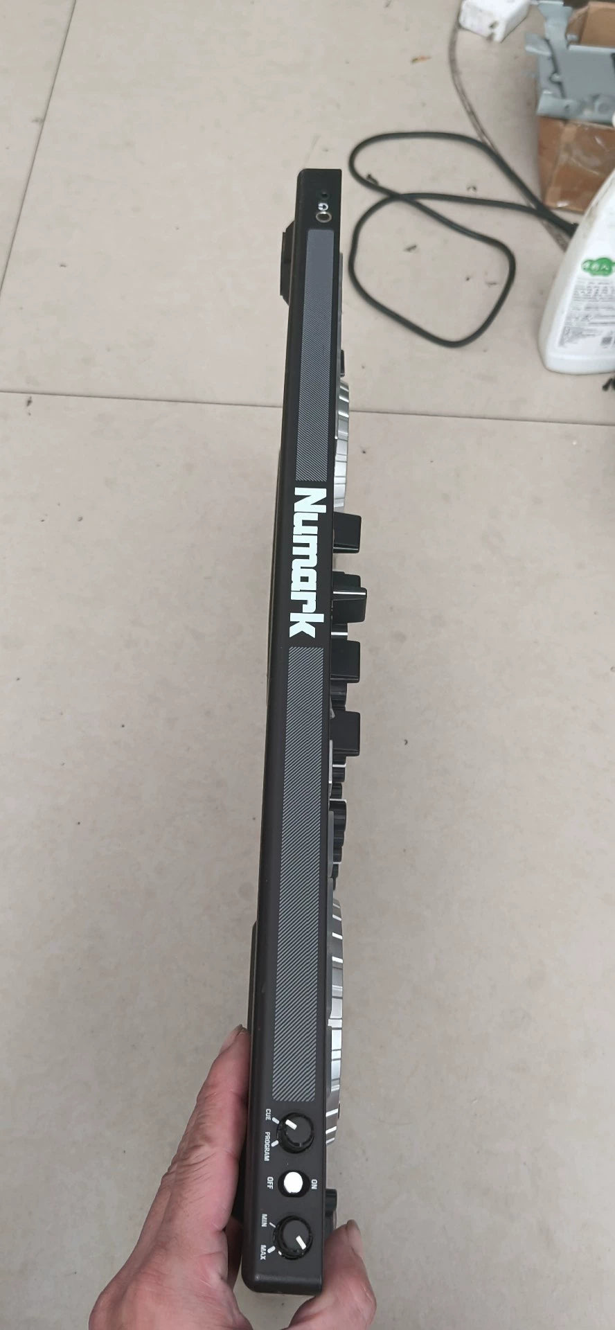 Numark NV II – DJ Controller with Power and USB Cables – actual item photograph 6