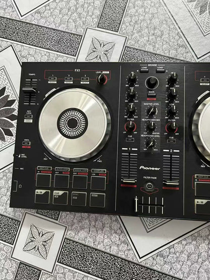 Pioneer DDJ-SB – Used DJ Controller