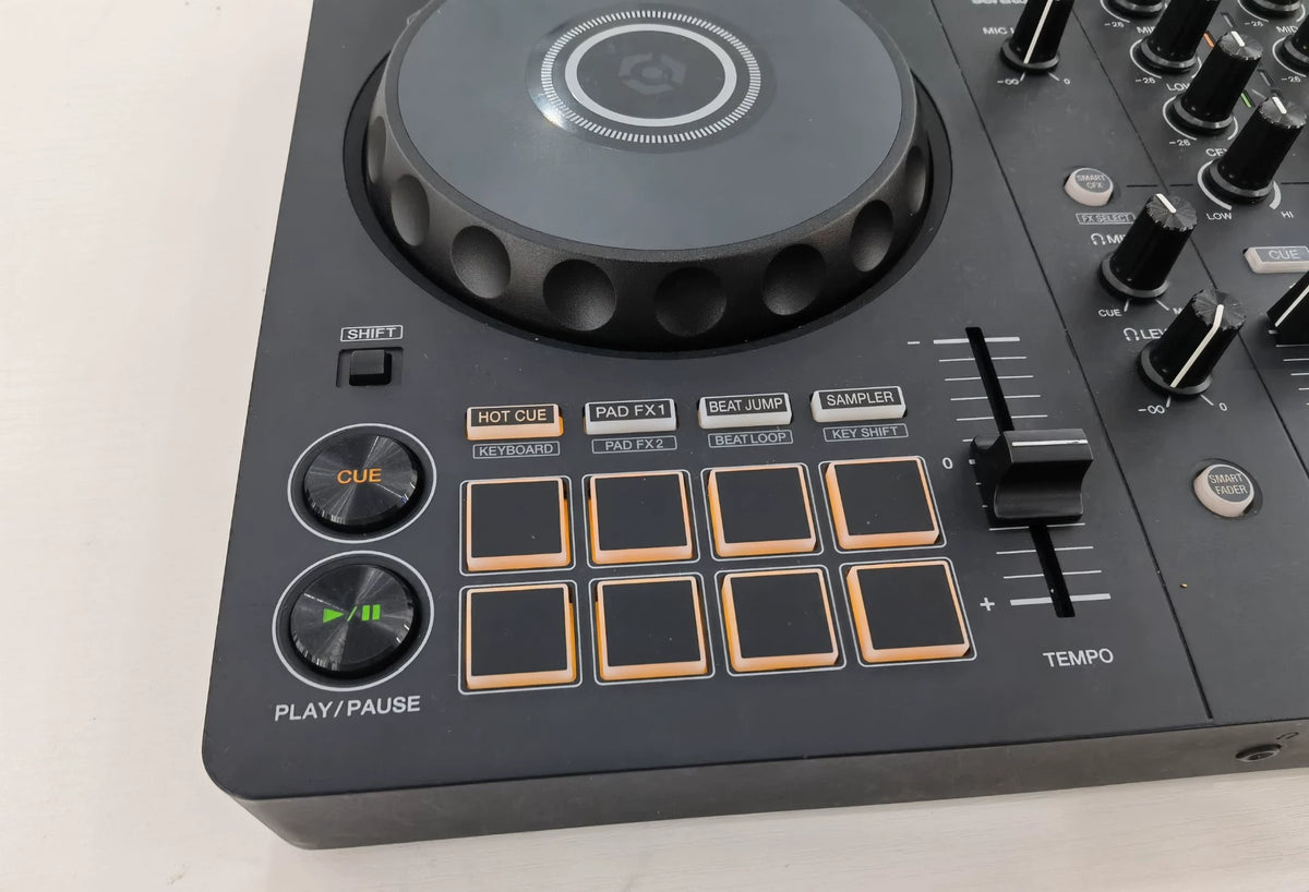 Pioneer DDJ-FLX4 – Used DJ Controller
