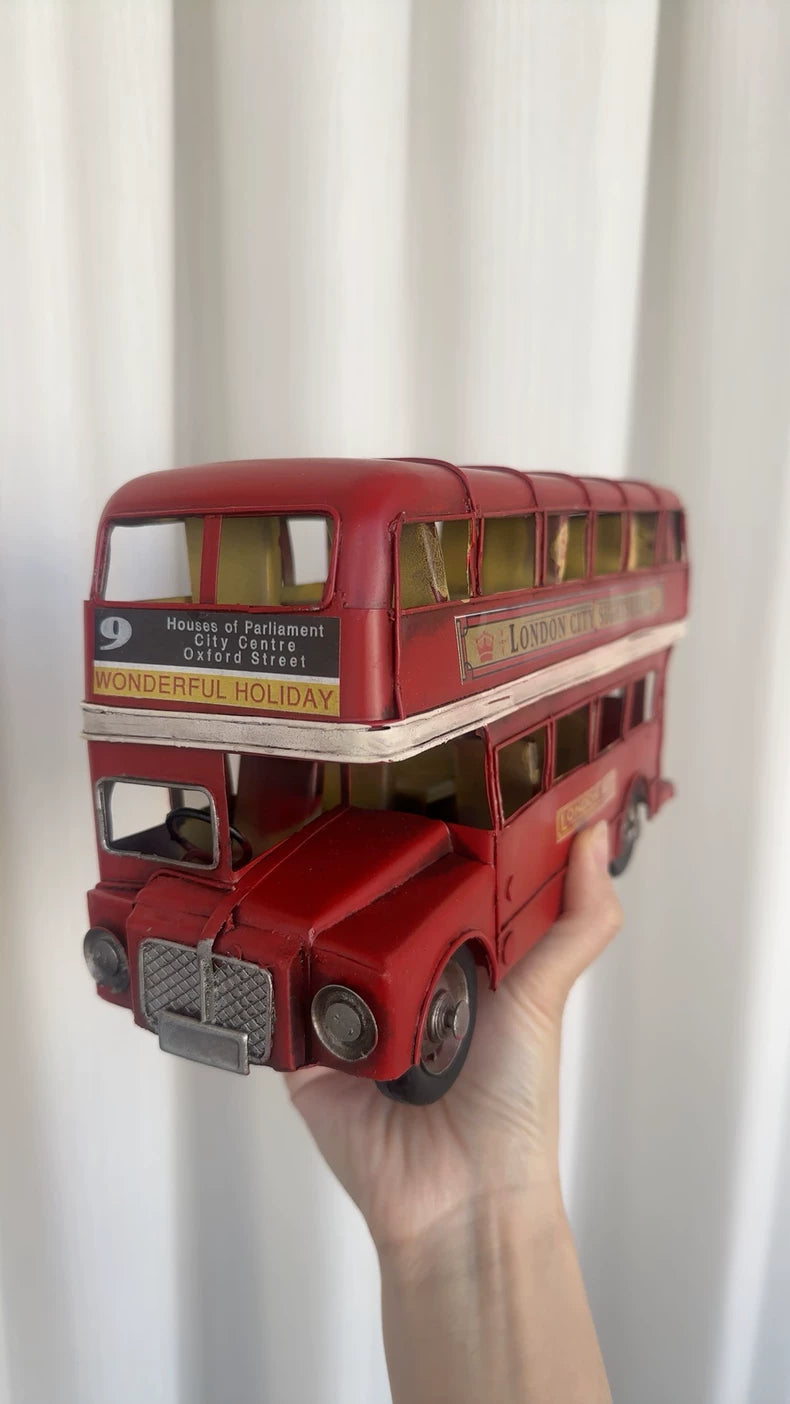 British Double-Decker Bus – Vintage-Style Metal Model – actual product photo 6