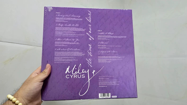 Miley Cyrus – The Time of Our Lives UO Purple & White Splatter Vinyl LP — detail 2