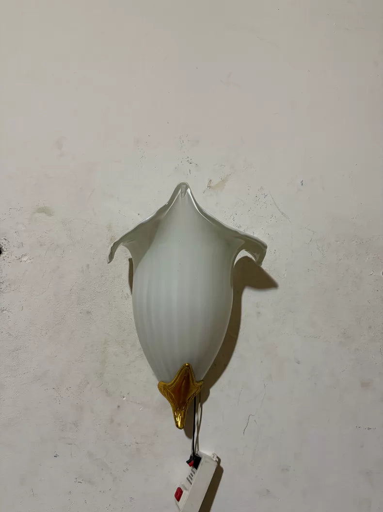 Vintage Italian Murano Tulip Glass Wall Sconce — detail 7
