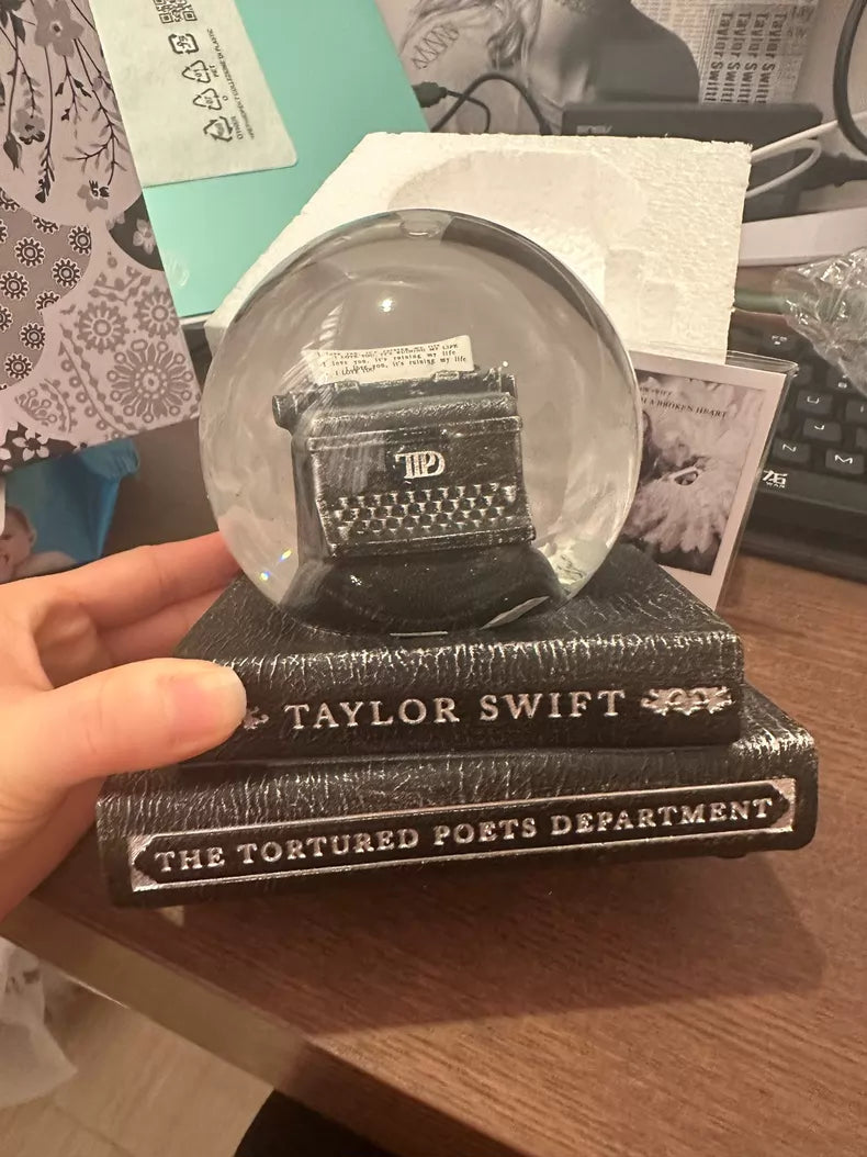 Taylor Swift – The Tortured Poets Department Official Snow Globe