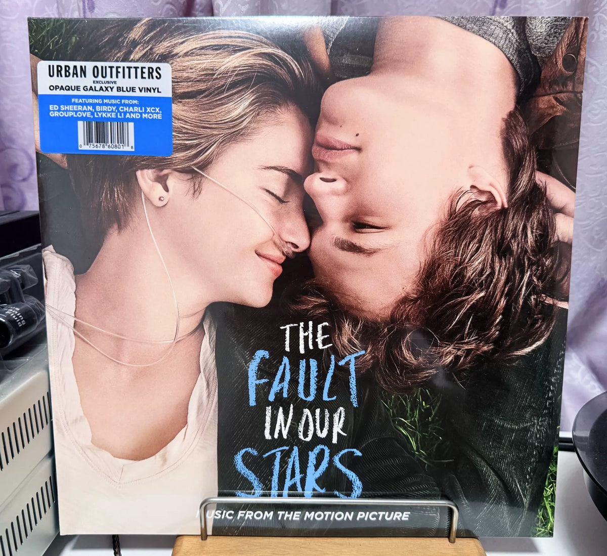 The Fault in Our Stars – UO Exclusive Blue Star Vinyl 2LP Soundtrack — front view