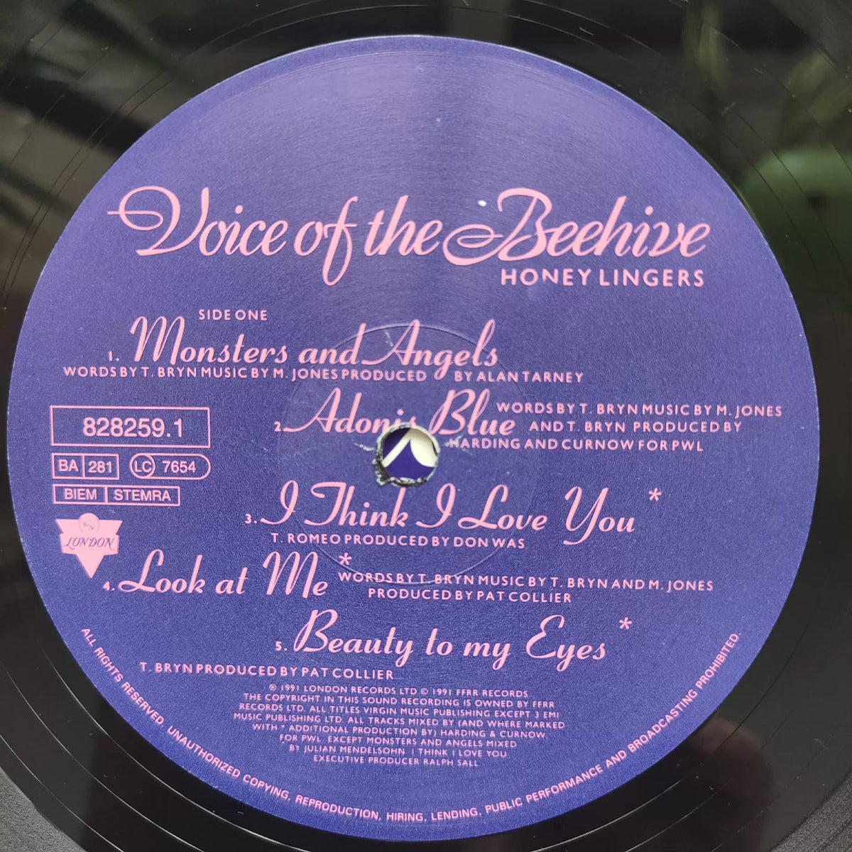 Voice of the Beehive – Honey Lingers – Vinyl LP, Opened – detail 6