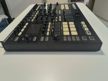 Native Instruments Traktor Kontrol S8 – DJ Controller with Bag – actual item photograph 2