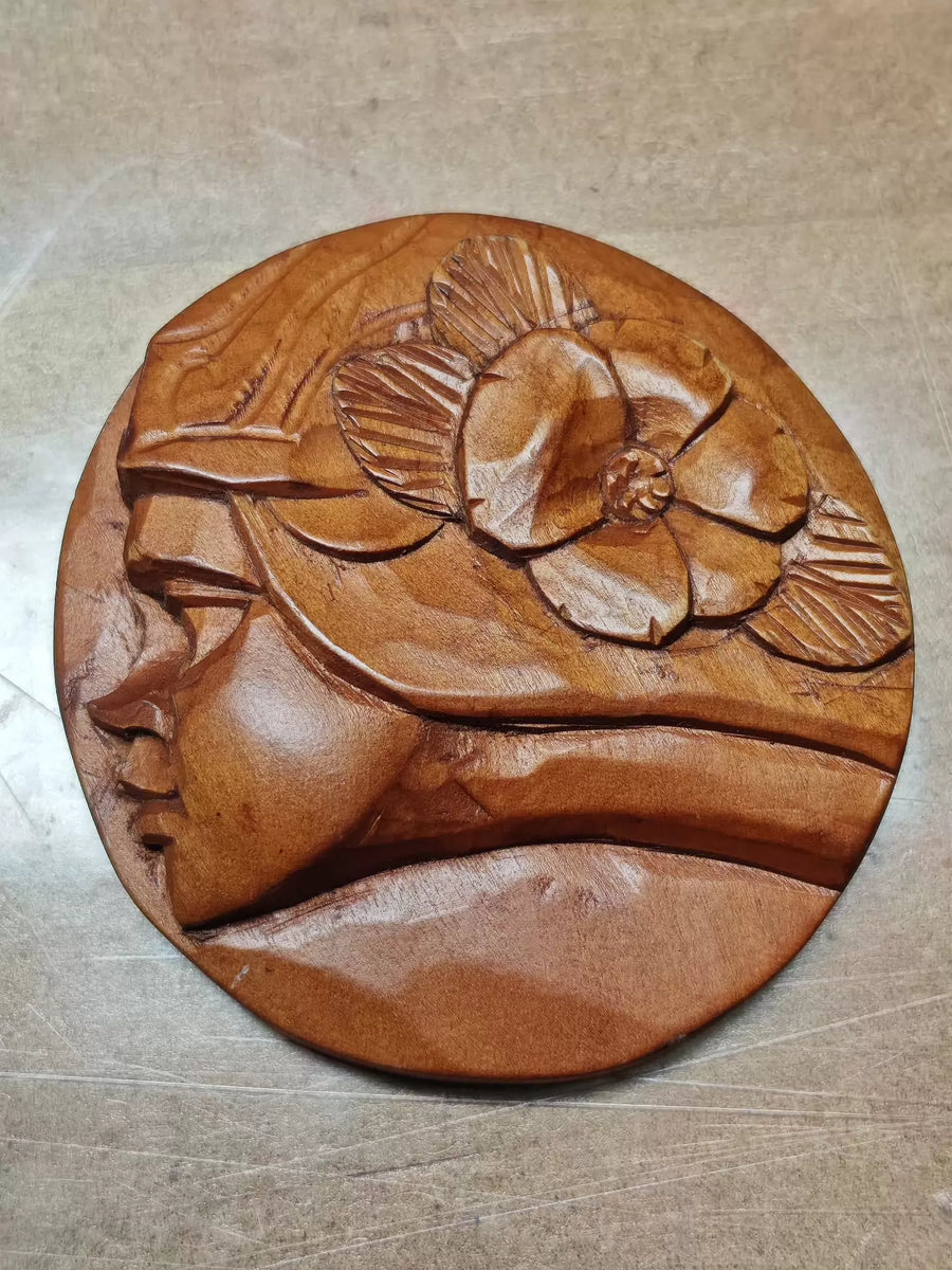 Round Wooden Bird-and-Flower Relief – Decorative Object