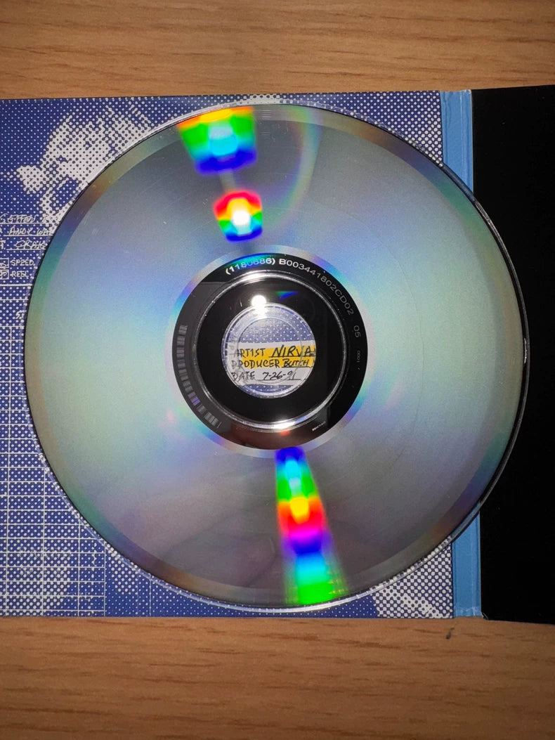Nirvana – Nevermind – 30th Anniversary 2CD Edition – actual product photo 4