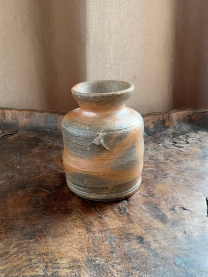 Bizen-Style Twin-Handle Miniature Vase 3