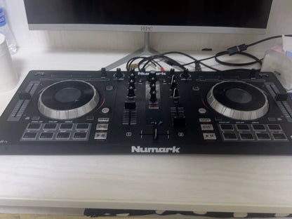 Numark Mixtrack Platinum DJ Controller – Used – actual item photograph 2