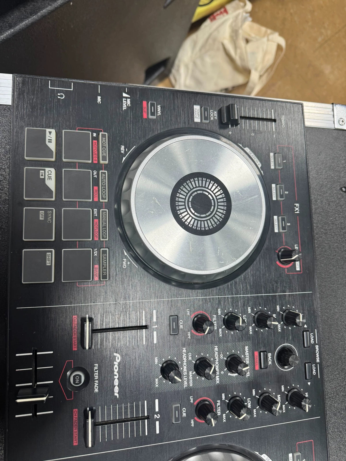 Pioneer DDJ-SB DJ Controller – Used – actual item photograph 2
