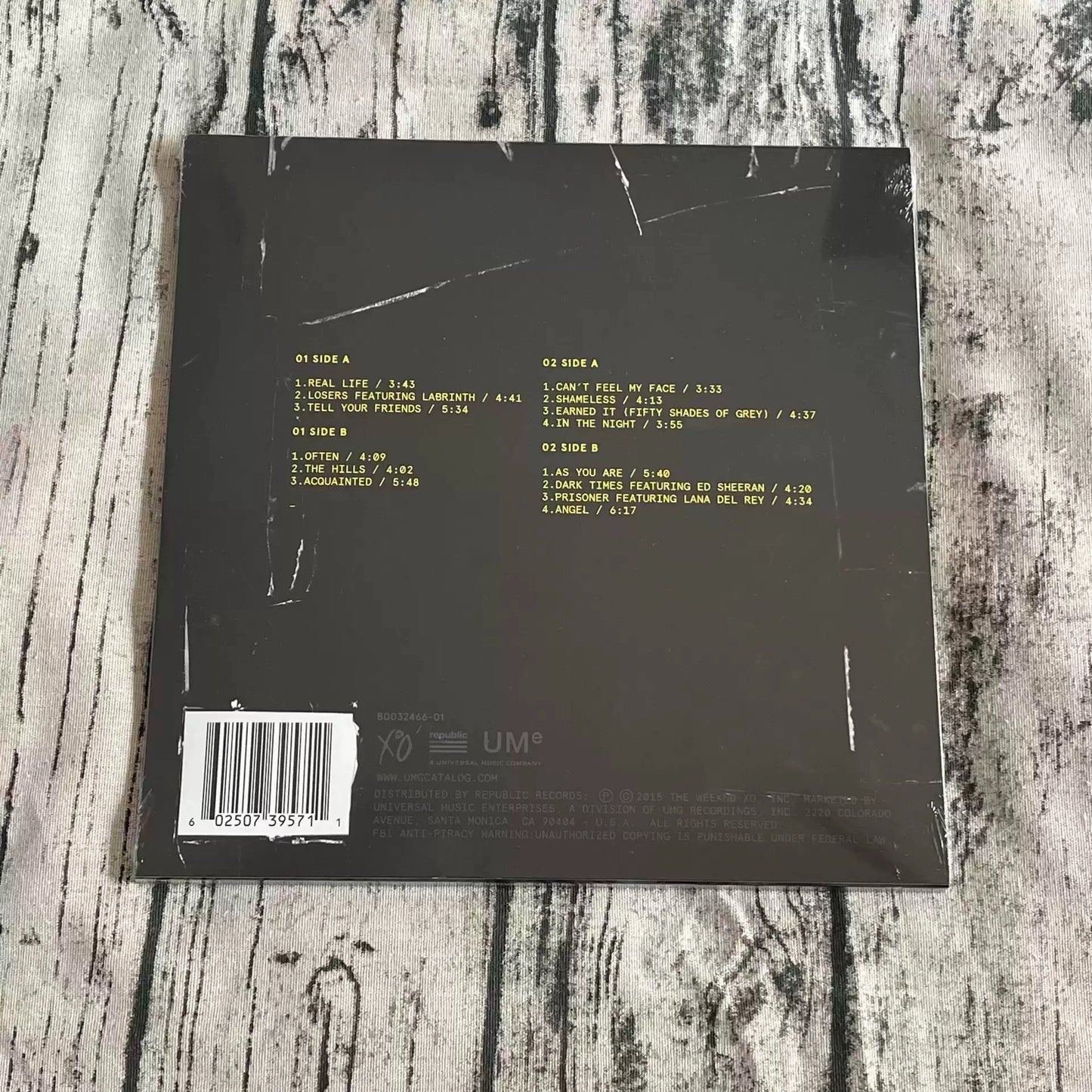 The Weeknd – Beauty Behind the Madness – Yellow Splatter Vinyl (2LP) — photo 2