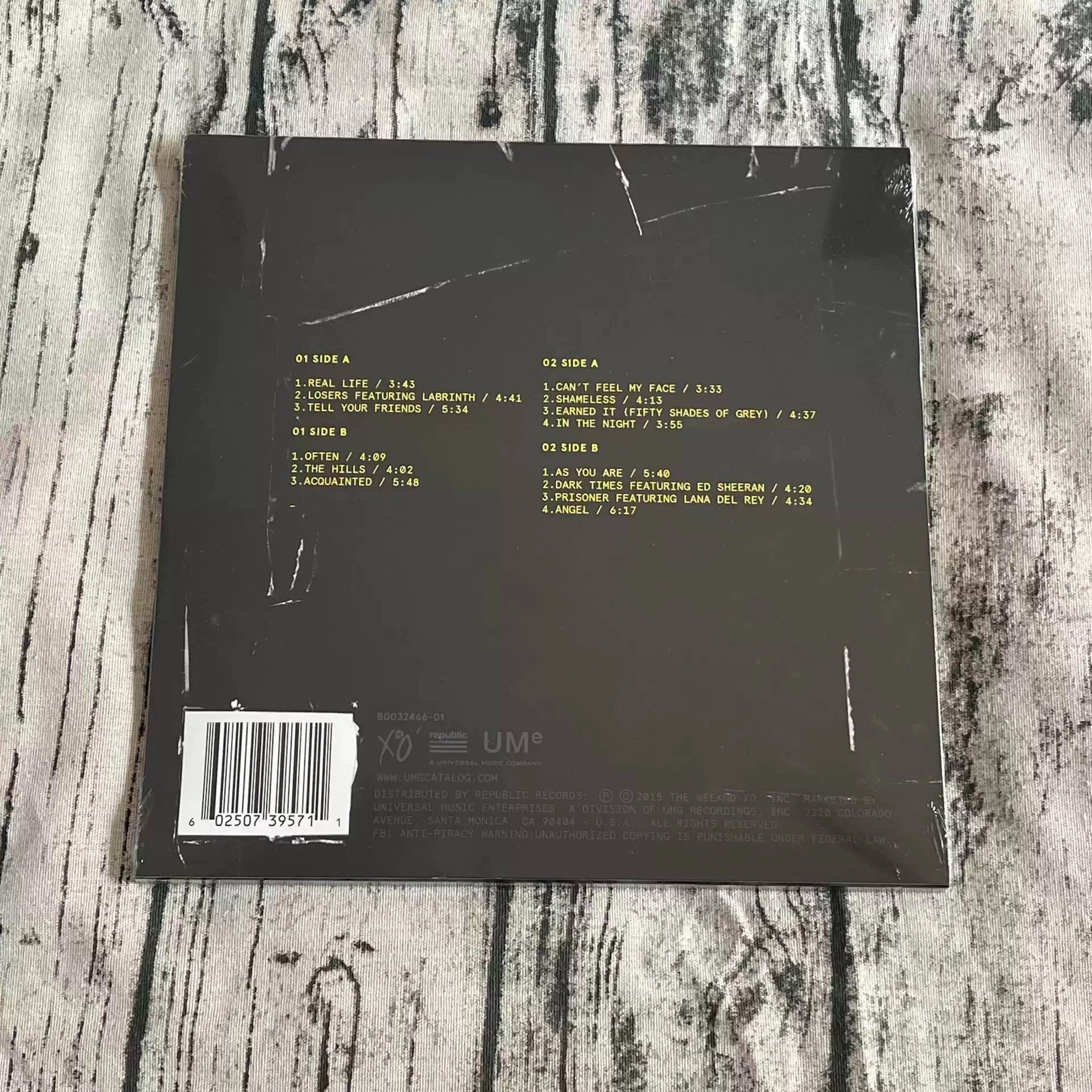 The Weeknd – Beauty Behind the Madness – Yellow Splatter Vinyl (2LP) — photo 2